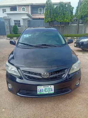 Toyota Corolla 2013 Black