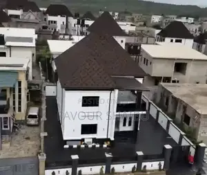 4bdrm Duplex in Abuja (FCT) for sale