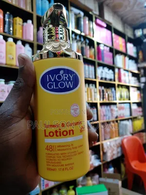 Ivory Glow Formulated With Turmeric & Curcumin Body Lotion