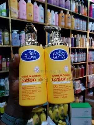 Ivory Glow Formulated With Turmeric & Curcumin Body Lotion