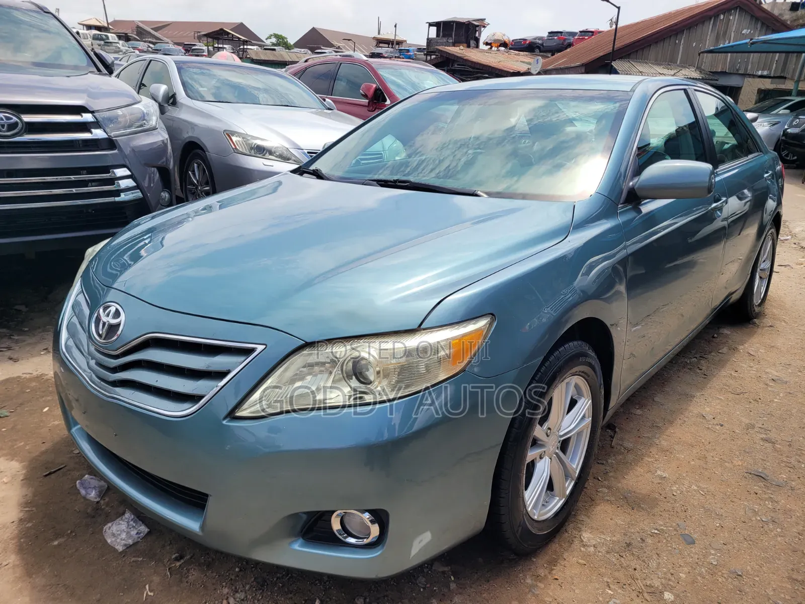 Toyota Camry 2010 Green