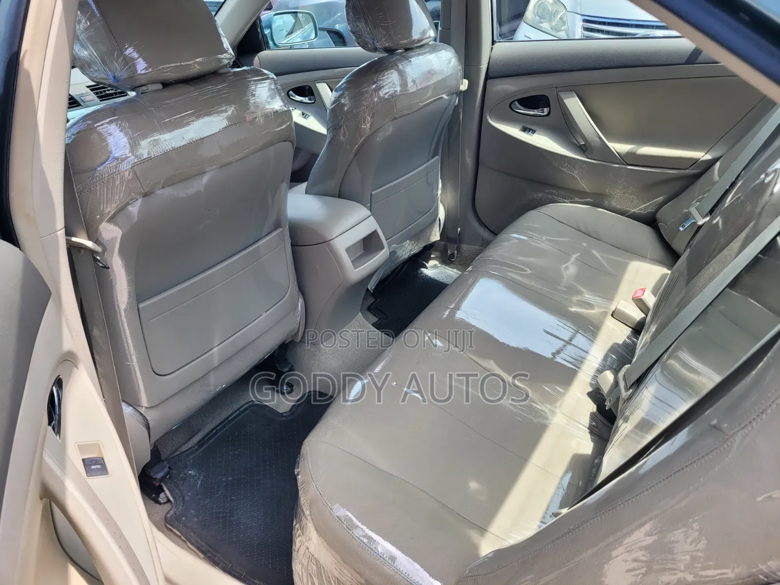 Toyota Camry 2010 Green