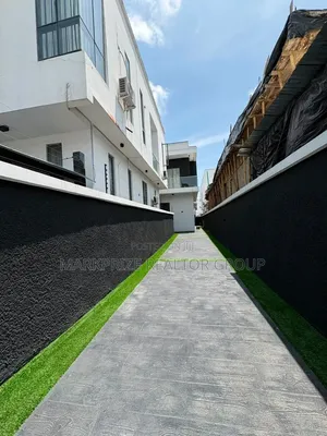 4bdrm Duplex in Chevron Lekki Lagos for sale
