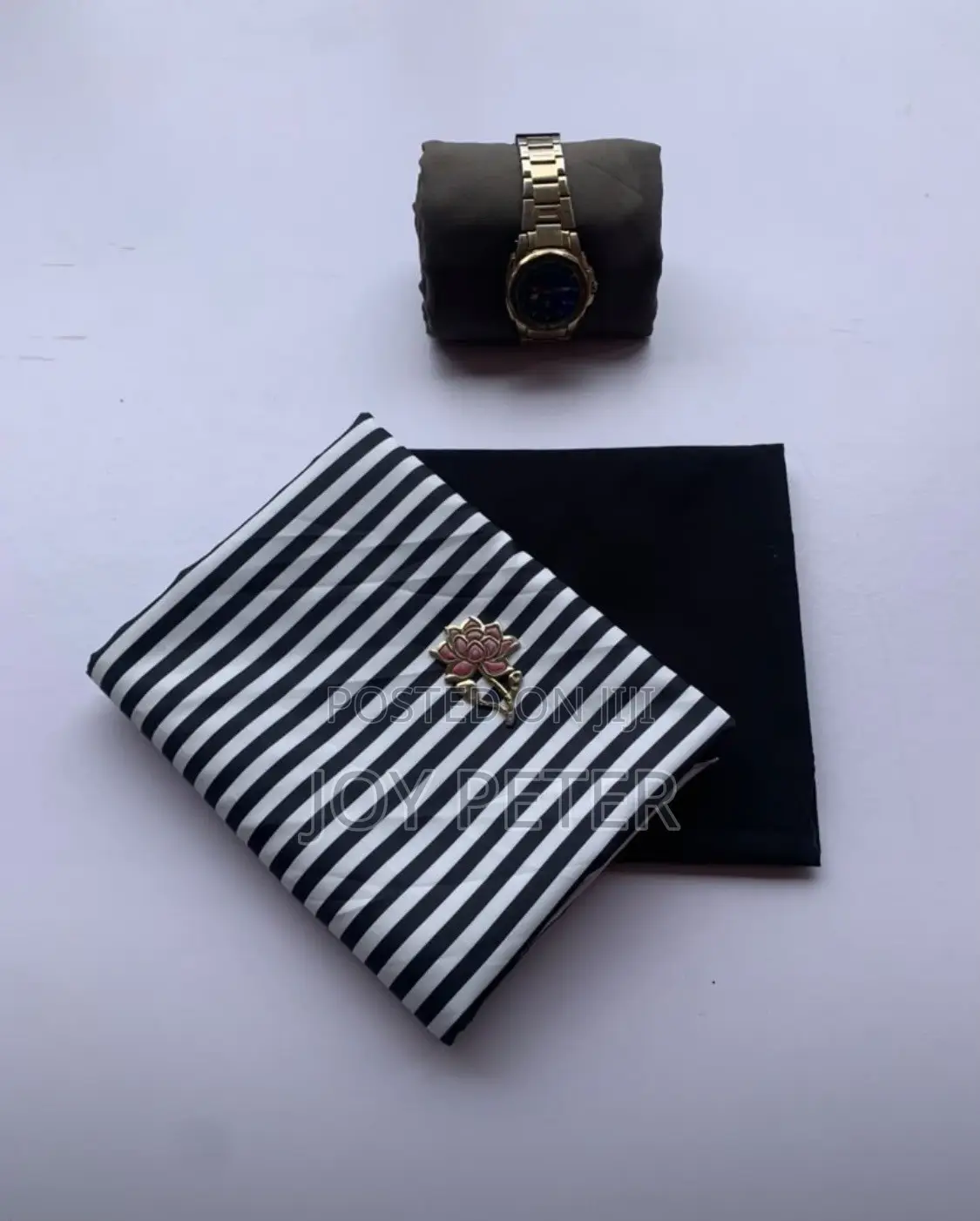 Plain and Pattern Fabric Combo