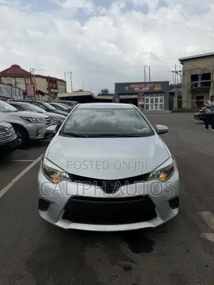Toyota Corolla LE Eco Premium 4dr Sedan (1.8L 4cyl CVT) 2015 Silver