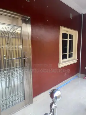 2bdrm Apartment in Lekki Phase 1 for rent