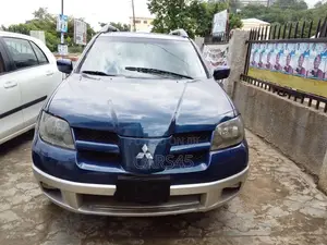 Mitsubishi Outlander 2003 Blue