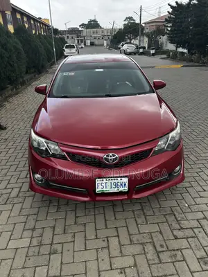 Toyota Camry 2012 Red
