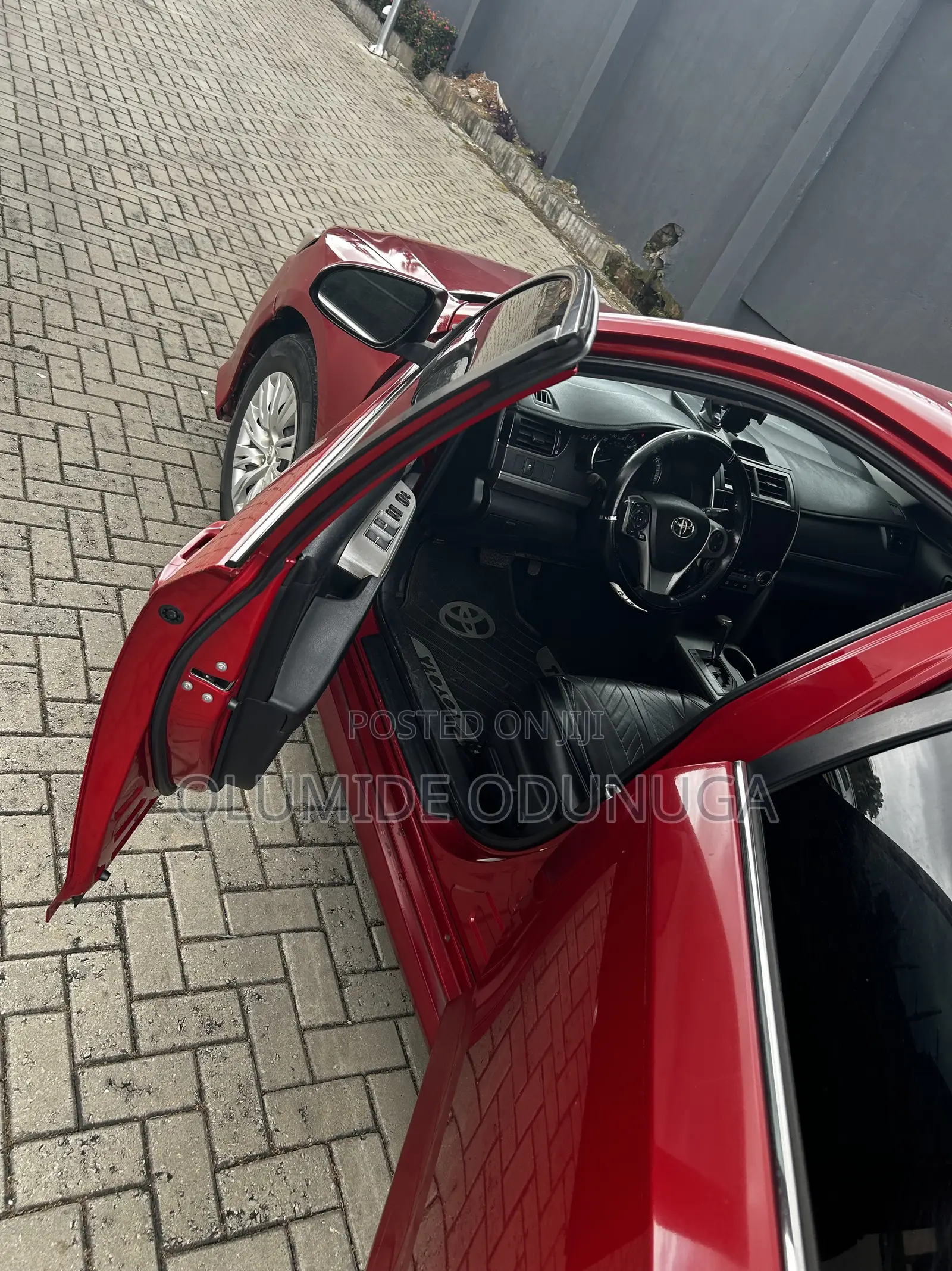 Toyota Camry 2012 Red