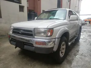 Toyota 4-Runner 1997 White