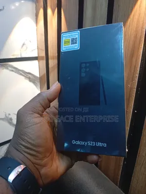 New Samsung Galaxy S23 Ultra 256 GB Red