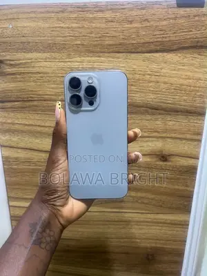Apple iPhone 15 Pro Max 256 GB Graphite