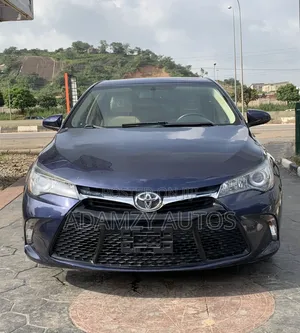 Toyota Camry 2016 Blue