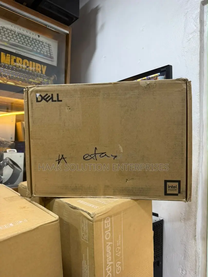 New Laptop Dell 16 Premium 32GB Intel Core Ultra 9 SSD 1T
