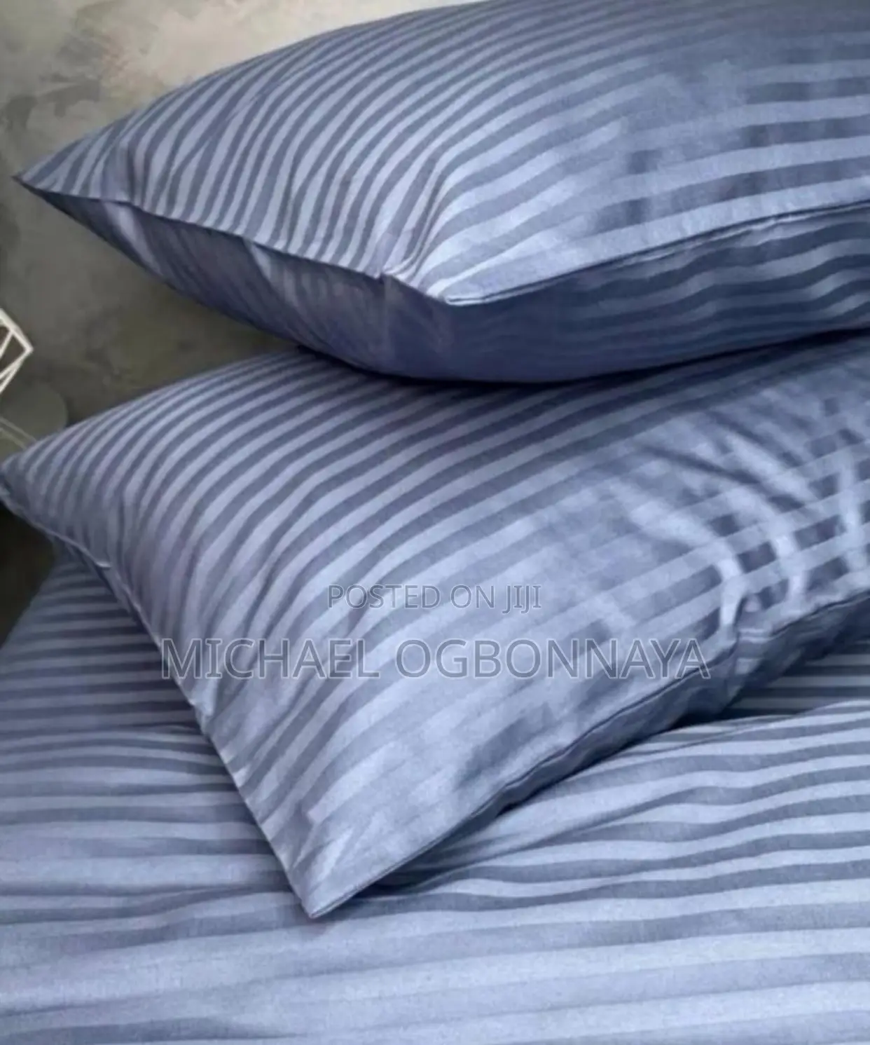 Luxury 6×6 King Size Bedsheet With Pillowcases