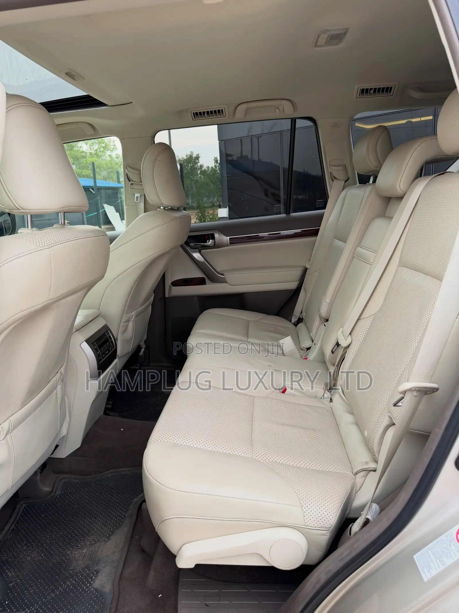 Lexus GX 2012 Gold