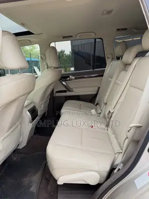 Lexus GX 2012 Gold
