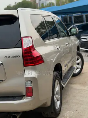 Lexus GX 2012 Gold