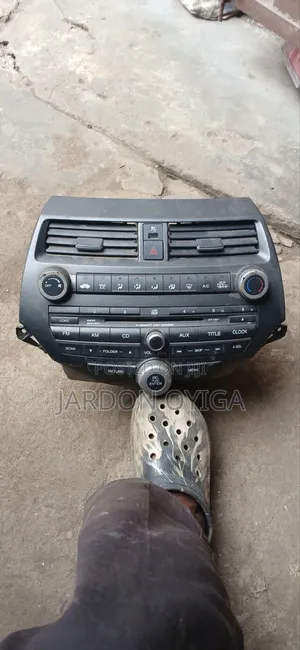 Radio Honda Crosstour 2010 / 2013