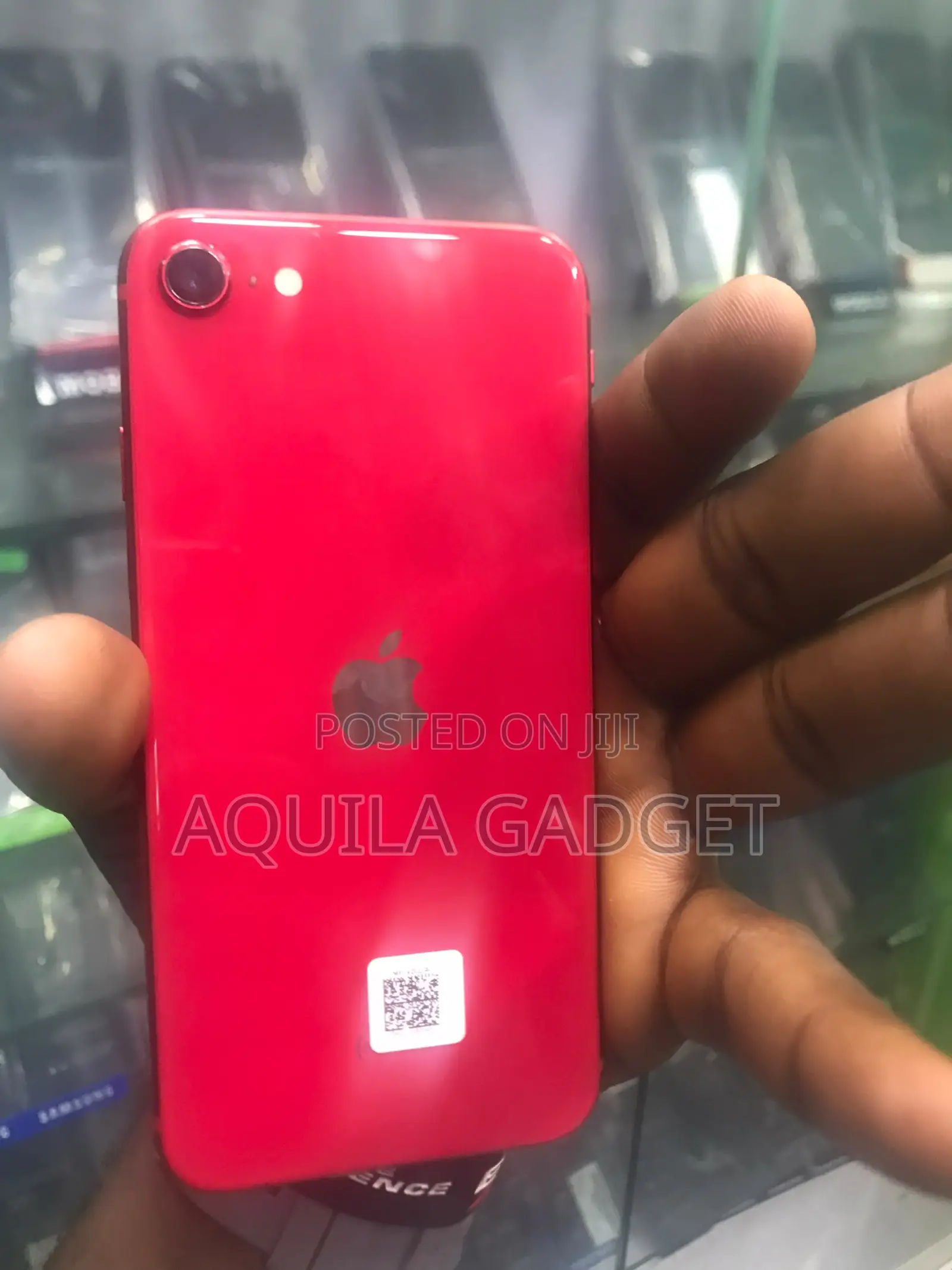Apple iPhone SE 128 GB Red