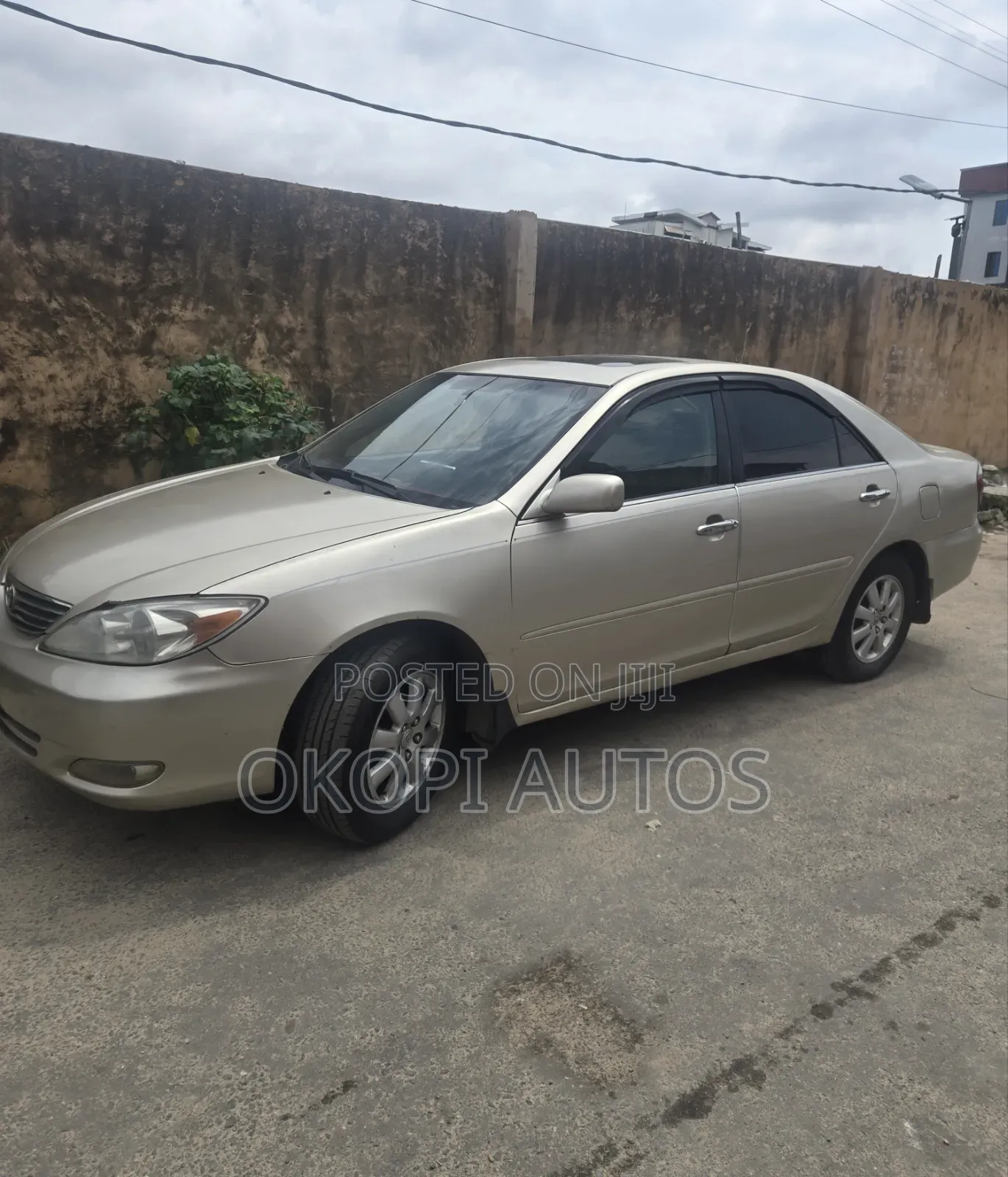 Toyota Camry 2004 Gold