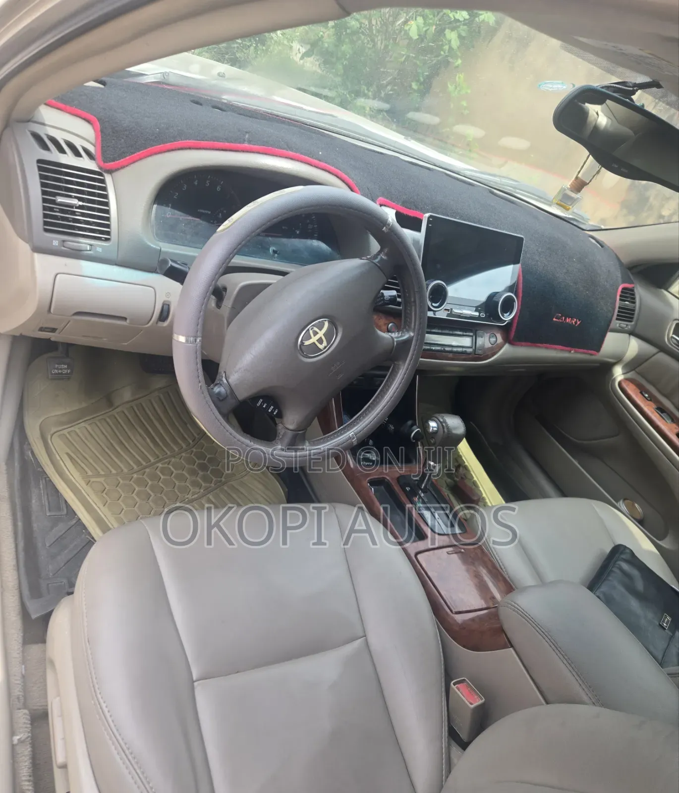 Toyota Camry 2004 Gold