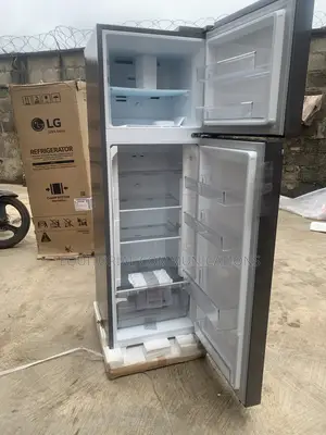 LG GL-B262PQKB Stylish 287L Food Preservation Fridge
