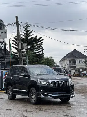 Toyota Land Cruiser Prado 2015 Black