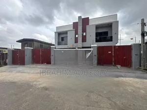 3bdrm Duplex in Ogba for sale