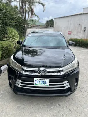 Toyota Highlander 2015 Black