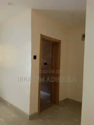 2bdrm Apartment in Sasha Akowonjo for rent