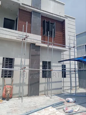 2bdrm Block of Flats in Nnpc Estate, Kubwa for rent