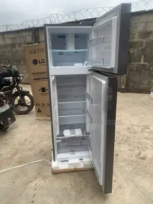 LG GL-B262PQKB Reliable 287L Everyday Cooling Refrigerator