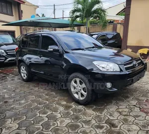 Toyota RAV4 2012 Black