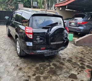 Toyota RAV4 2012 Black