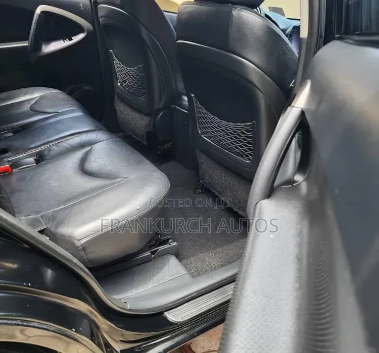 Toyota RAV4 2012 Black