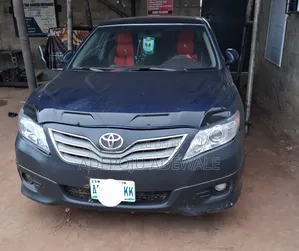 Toyota Camry SE V6 4dr Sedan (3.5L 6cyl 6AM) 2010 Blue