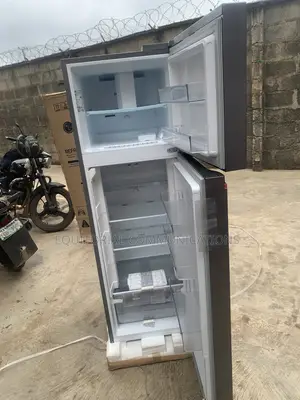 LG GL-B262PQKB Elegant 287L Household Refrigerator