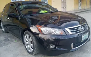 Honda Accord 2010 Black
