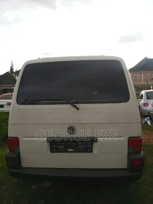 Volkswagen Transporter 2003 White