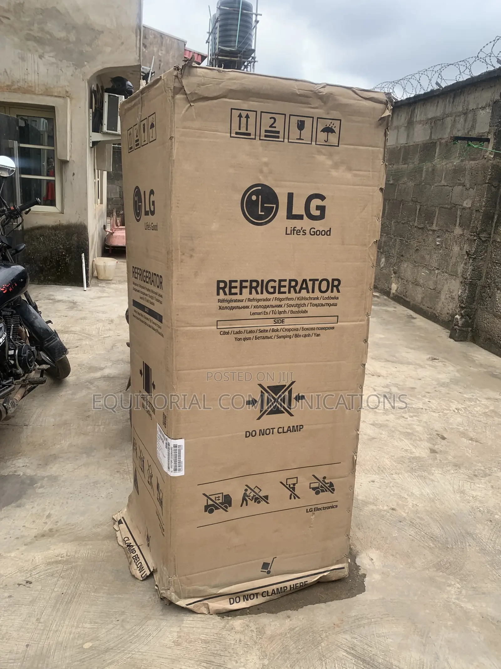 LG 287L Refrigerator for Storing Fresh Food and Drinks