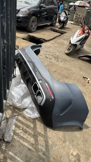 Complete Back Bumper With Exhaust Mouth GLE63s AMG COUPE & SUV Model
