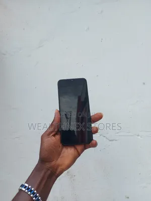 Infinix Hot 10i 32 GB Blue