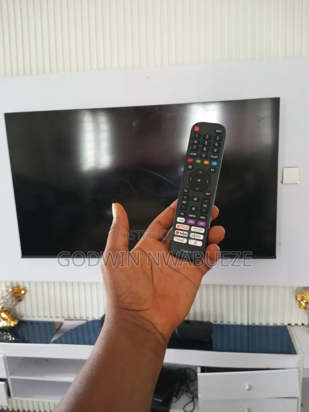 Hisense smartTV 65 Inches