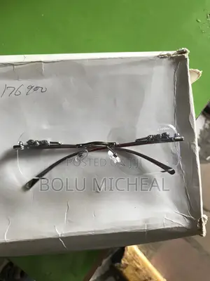 Stylish Transparent Fashion Glasses Unisex