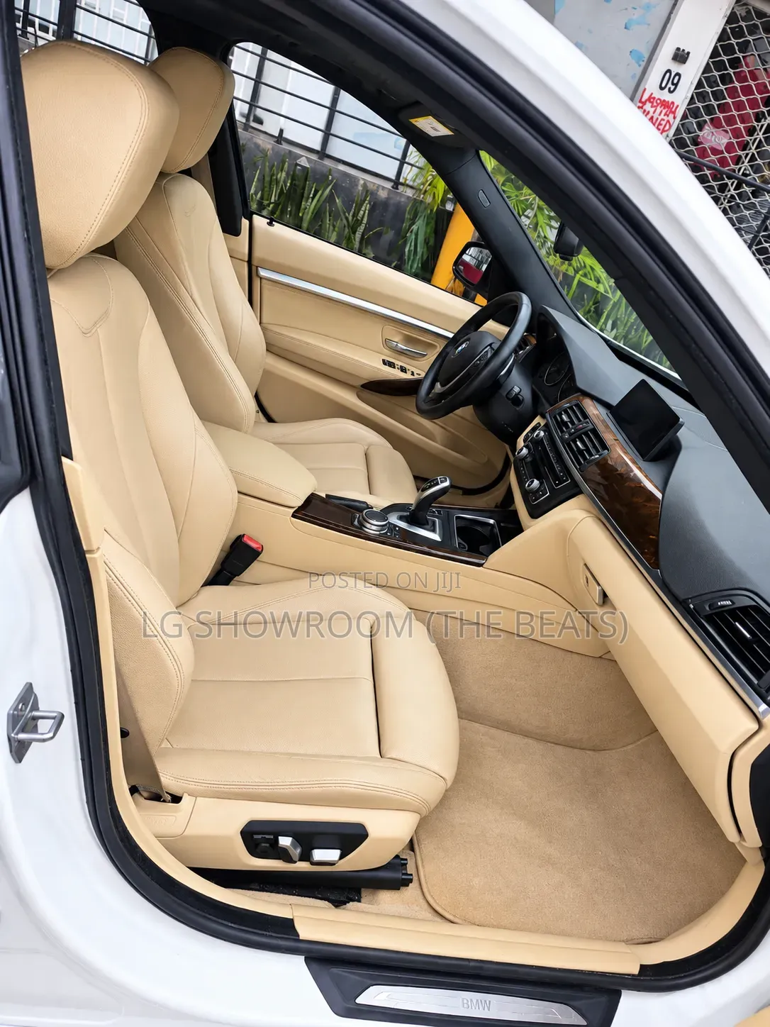 BMW 3 Series 2016 White