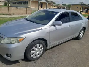 Toyota Camry 2010 Gray