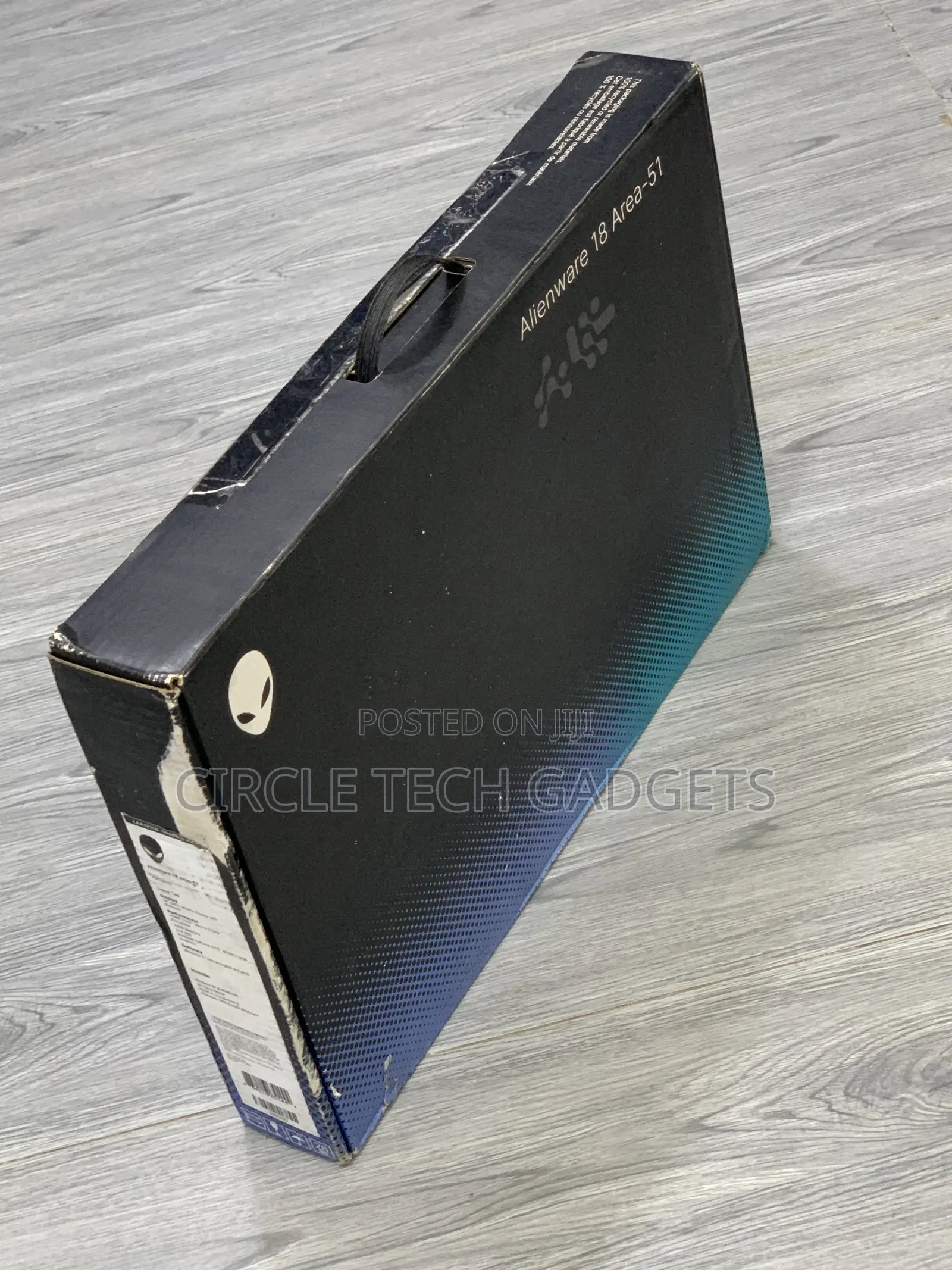 New Laptop Alienware 18 Area-51 32GB Intel Core Ultra 9 SSD 2T
