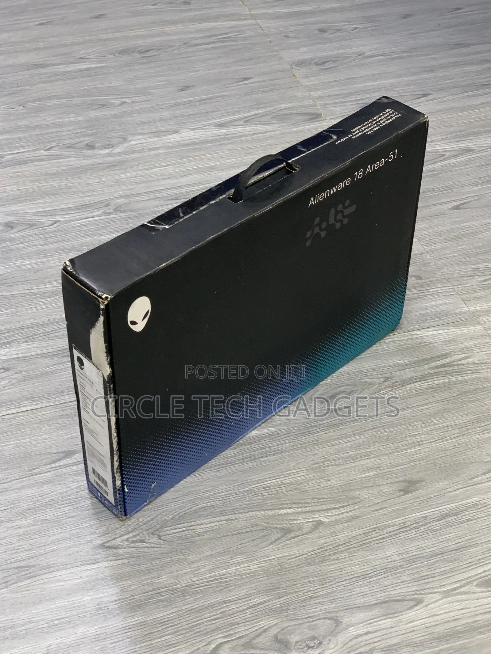 New Laptop Alienware 18 Area-51 32GB Intel Core Ultra 9 SSD 2T
