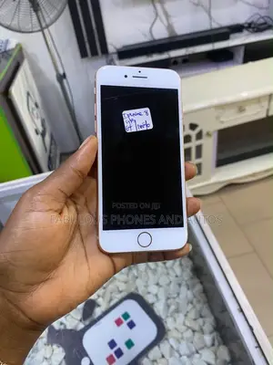 Apple iPhone 8 64 GB White